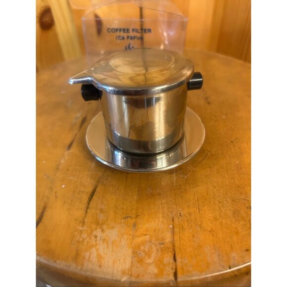 Vietnamese Traditional "Phin" Coffee Brewer (5587) - Picture 4 of 9